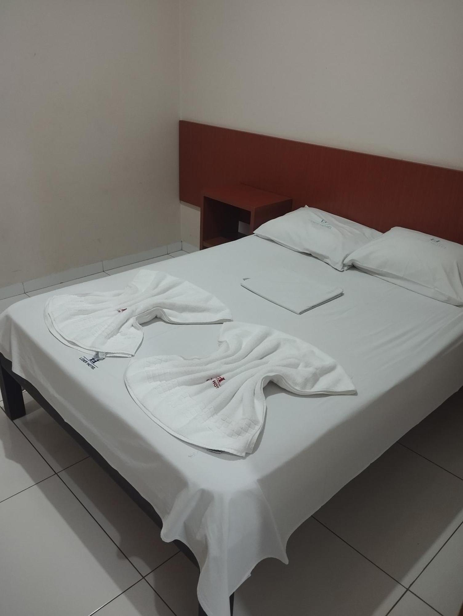 Lider Hotel Goiania Bagian luar foto