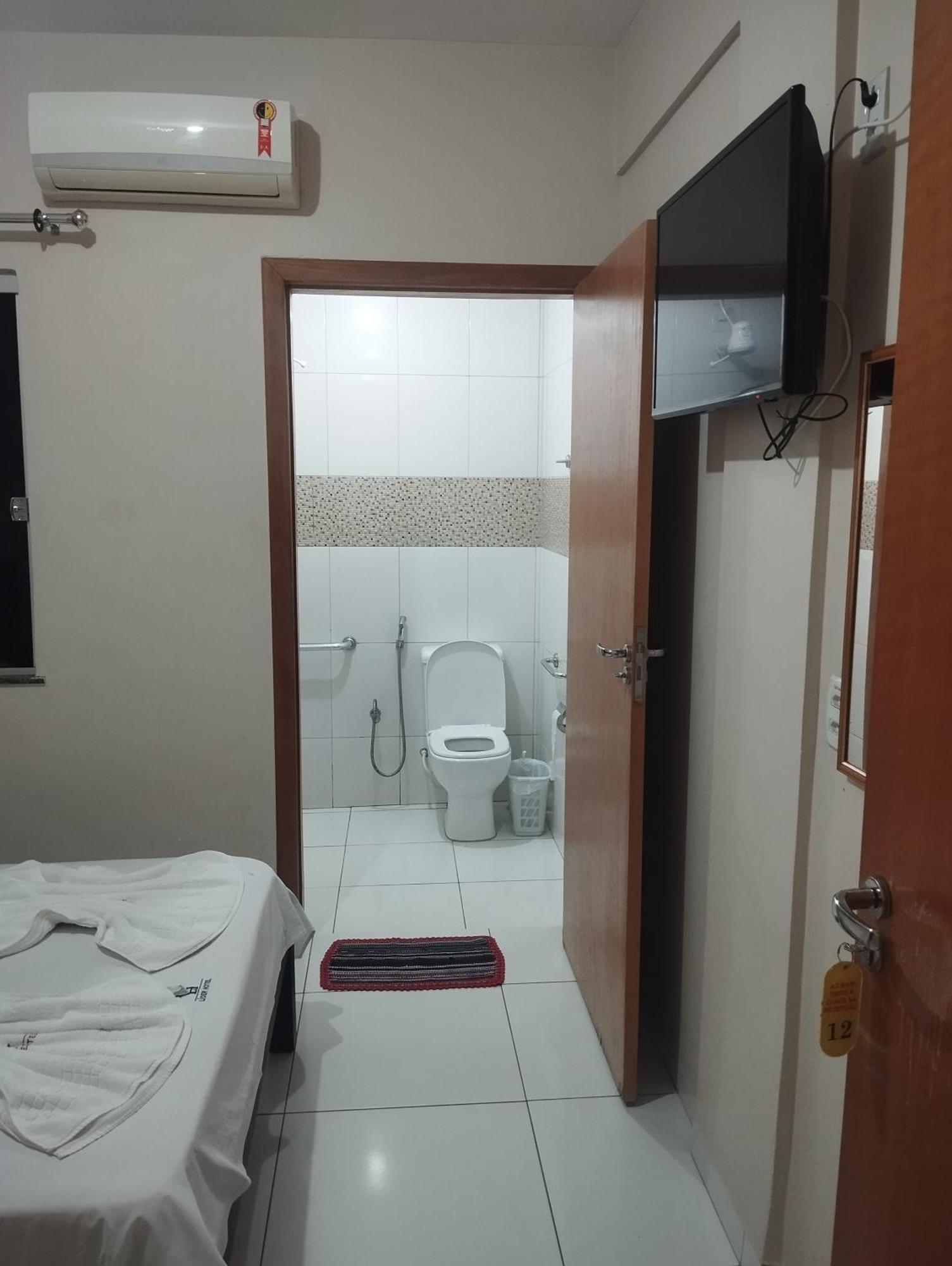 Lider Hotel Goiania Bagian luar foto