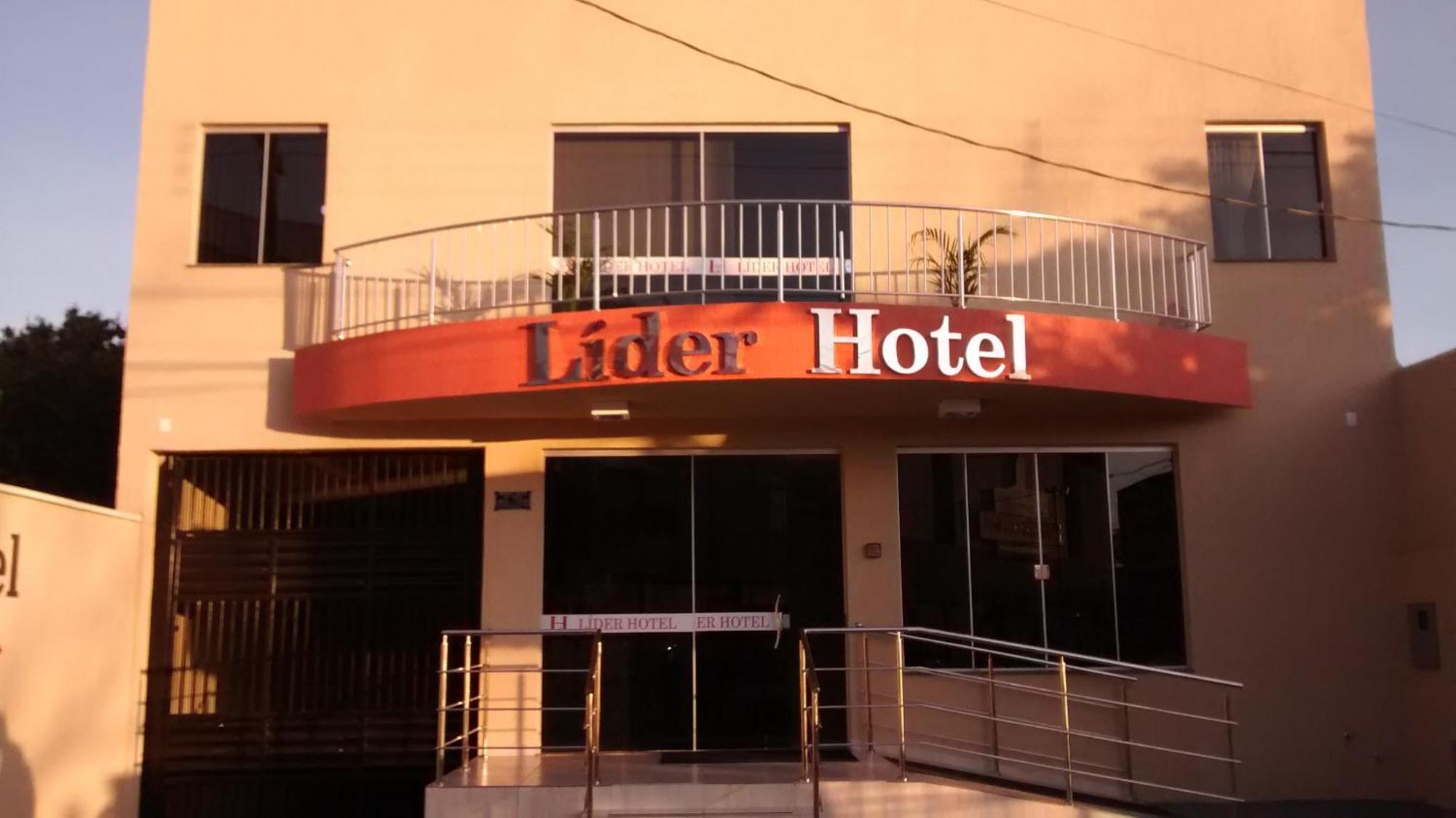 Lider Hotel Goiania Bagian luar foto